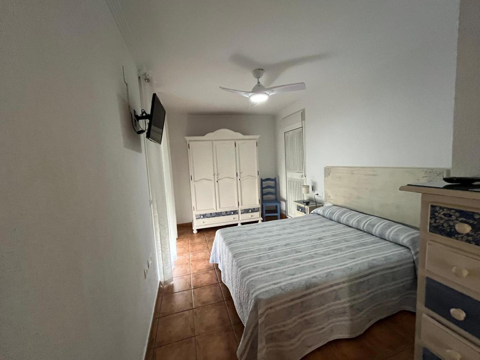 Apartamentos Turisticos Paraiso Andaluz Исла-Кристина Экстерьер фото