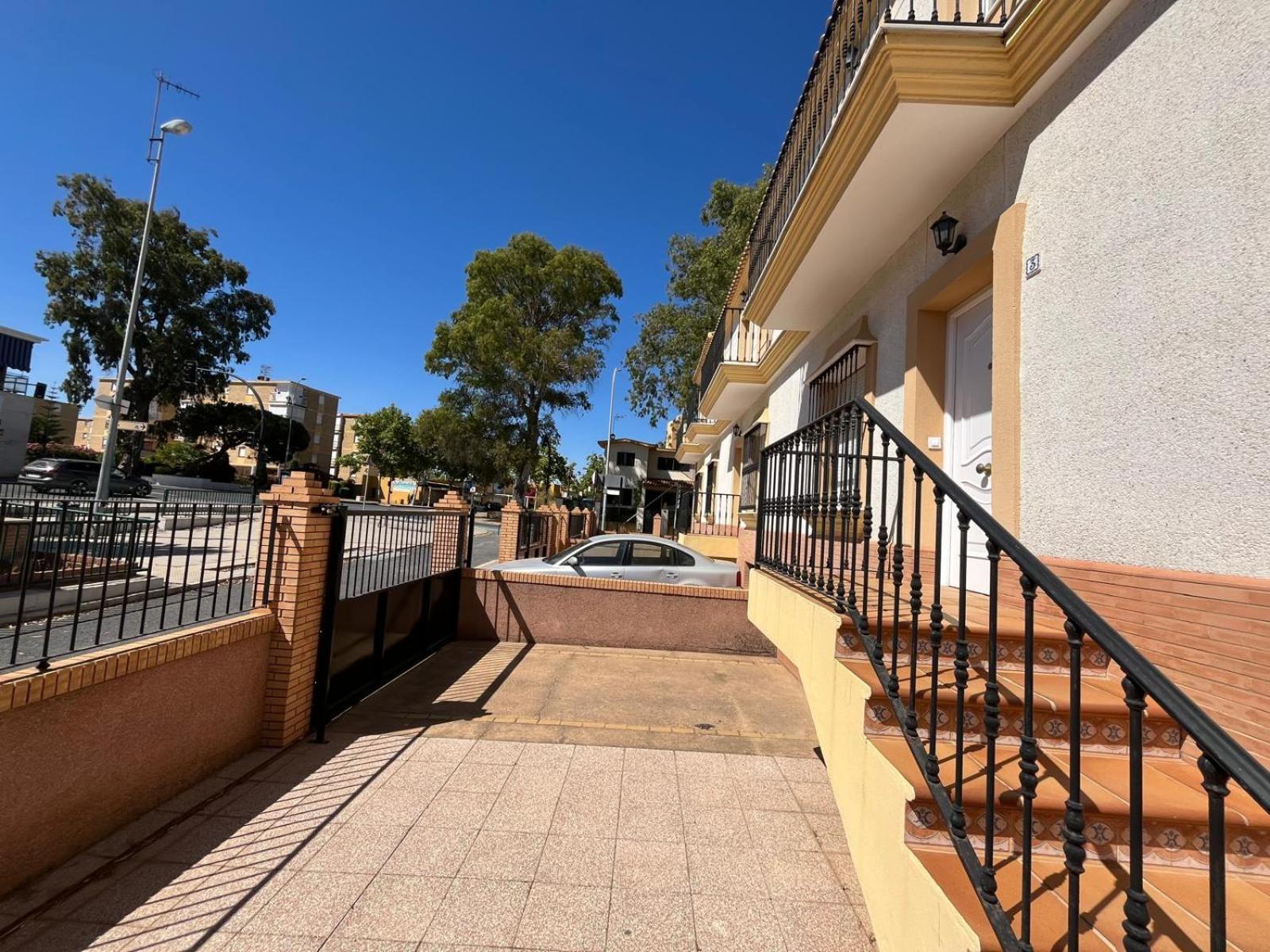 Apartamentos Turisticos Paraiso Andaluz Исла-Кристина Экстерьер фото